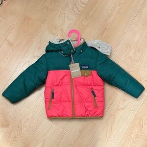 Patagonia Kids' Reversible Tribbles Two-Tone Hooded Jacket Green & Pink Size 3T